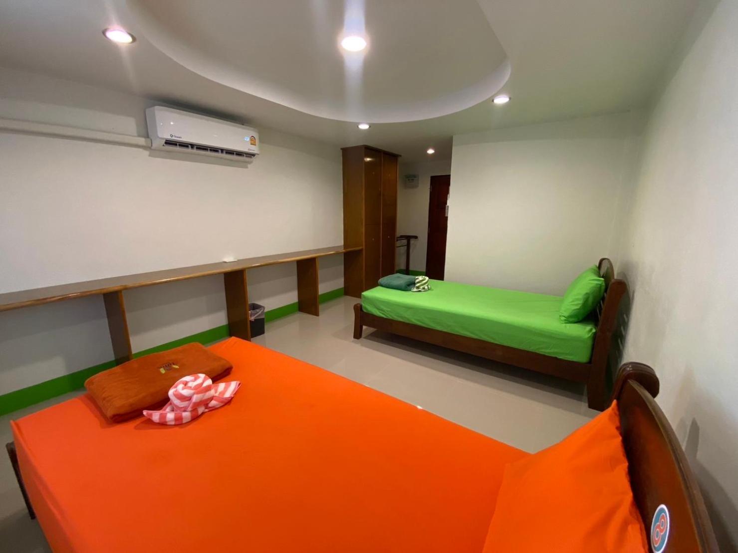 Lotus Hostel Beach Ko Tao Exterior foto